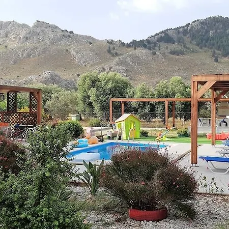 Villa Stergios *